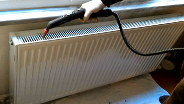 Peteklerin d�� aralar�n�n temizlenmesi.